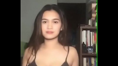 Yannah Hernandez in killer black top dances warm