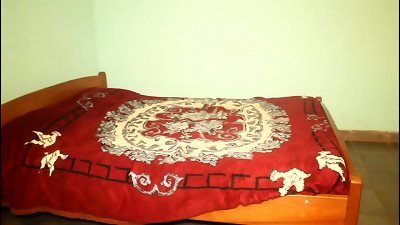 An awesome and unprecedented lovemaking scene in Gogo in the infidelity of a pair in ebony Africa by a colleague who after having nail the wife in front of the husband also ravages the husband in front of t