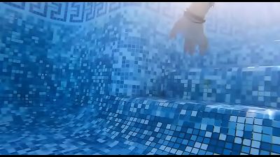 In The Pool And inside My cunny &ndash; A juicy creampie