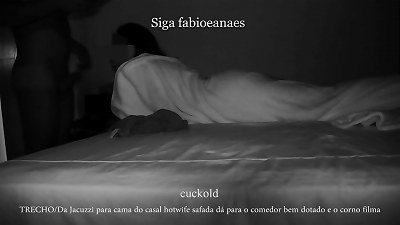 SECTION of Jacuzzi for bed insatiable cuckold gives to the eater in the couple's suite and the cuckold films