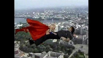 SuperGirl gives a oral job for Jimmy Olsen