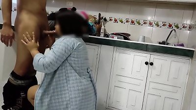 The delivery fellow is lucky, the chick has no way to pay him what he brought her and completes up paying him with her body, they would all like to have the same luck