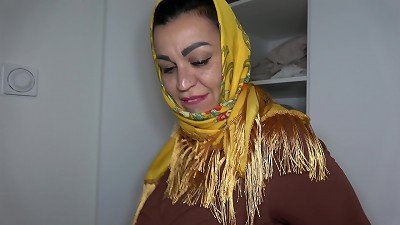 nailing hefty booty Arab Stepmom In Hijab - Ø³ÙƒØ³ Ø¹Ø±Ø¨ÙŠ