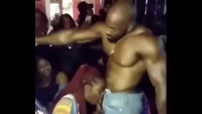 Thot deepthroat messy in club