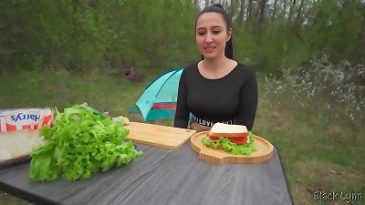 hungry Stranger Provides His hard-on in exchange for a Sandwich - pov