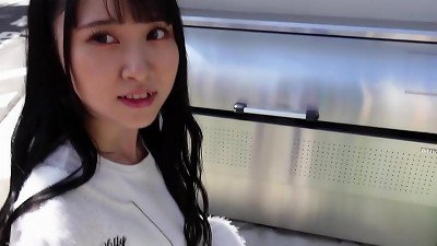 Part 1 [If she gazes at you, you'll get a brain bug! PJs that exceed idol's level] A encounter with a transparent damsel and an adult ant's daddy!