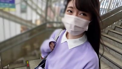 Too much splashing and a fat flood warning is in effect! She's got a super tender cunny that just won't stop squirting. It's been a while since I've had a rendezvous with Mei. I haven't been able to observe very much due to her ex