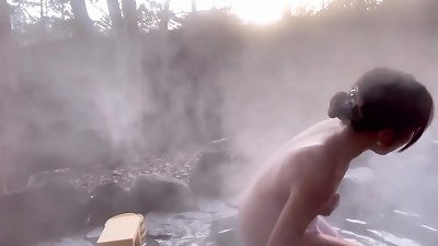 Fruitful butt and drizzle valley of chinese molten spring girl