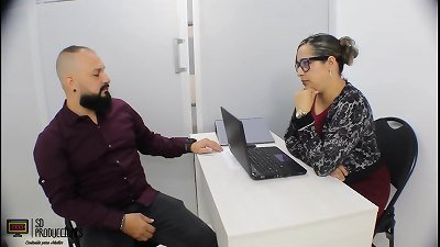 In exchange for a salary enlarge I nail my boss who is very crazy PART one