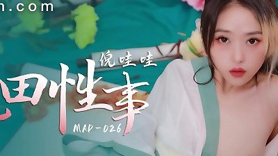 AsiaM super-cute chinese girl Outdoor lovemaking