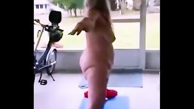 hot elderly MommaVee Visits Her Step cousin And Does naked Yoga!