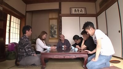 Married into a meaty Family of Voyeurs