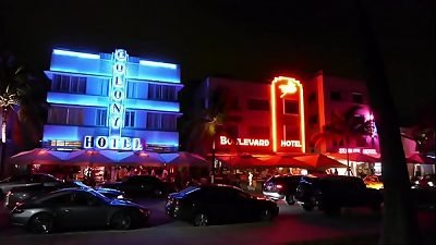 very yam-sized bbc spreading Her tight beaver While She cums sloppy juices Pie orgasm