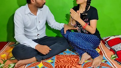 Tuition educator ne apne mote lund se young nymph ki chut chudai kr dali full HD hindi desi porn video with Slimgirl