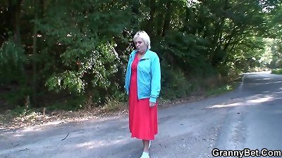 older light-haired hitchhiker doggy-fucked outside