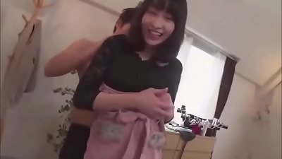 twice MOMO fantastic HOUSEWIFE DUTIES